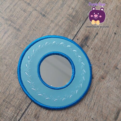 Simple Mirror Surround