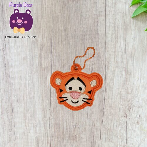 Tiger Eyelet