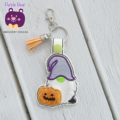 Pumpkin Gnome Snap Tab