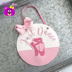 Just Dance, Hanger 3 Sizes