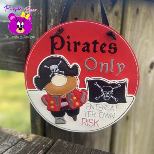 Pirates Only Hanger 3 Sizes
