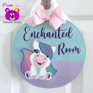 Cute Horse Hanger 3 Sizes
