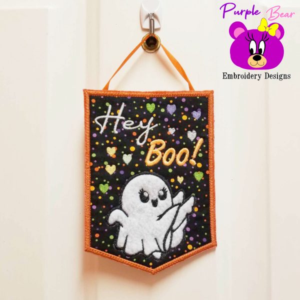 Hey Boo! Halloween Hanger